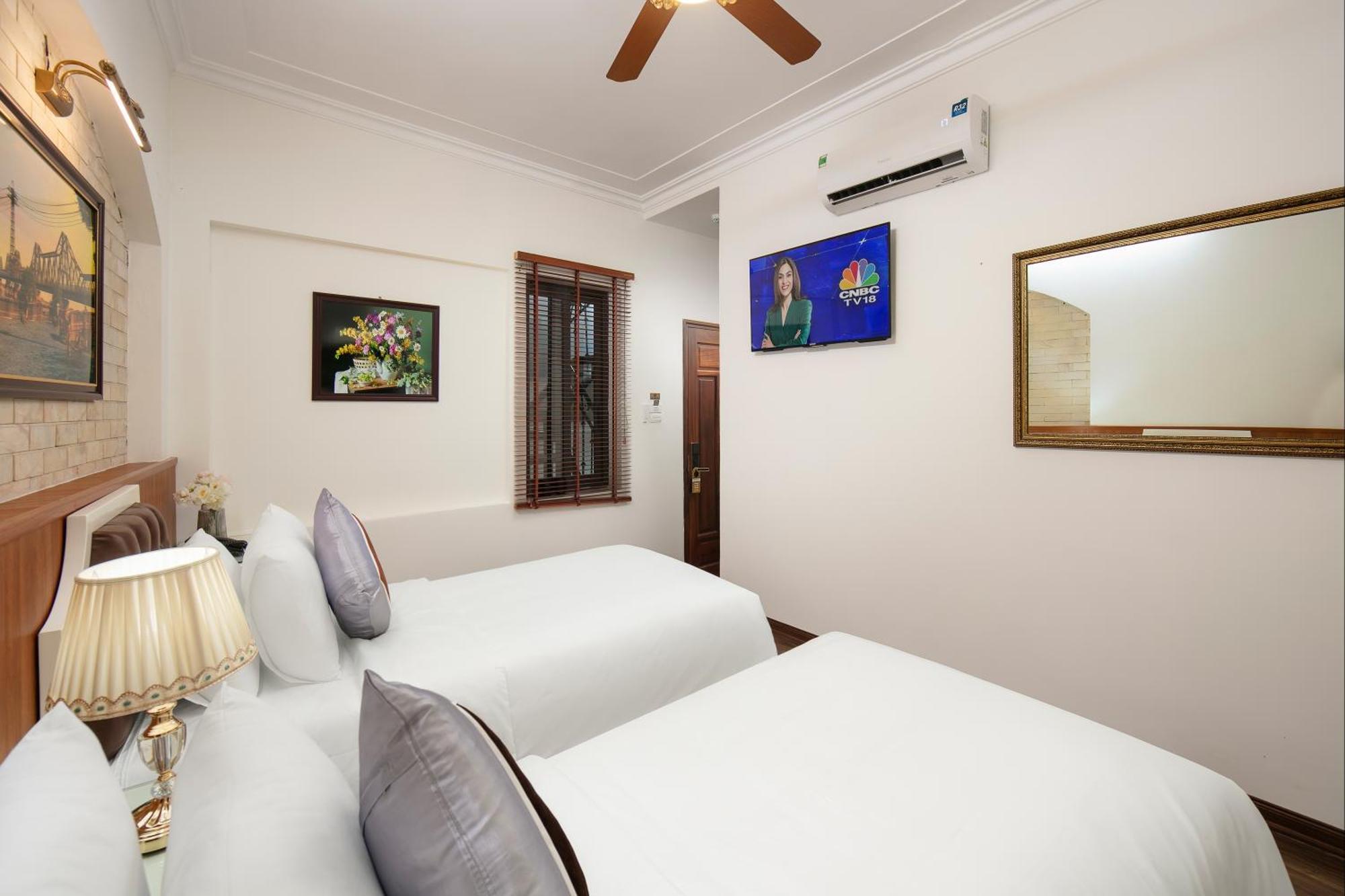 Trangtrang Luxury Hotel Hanoi Exterior foto