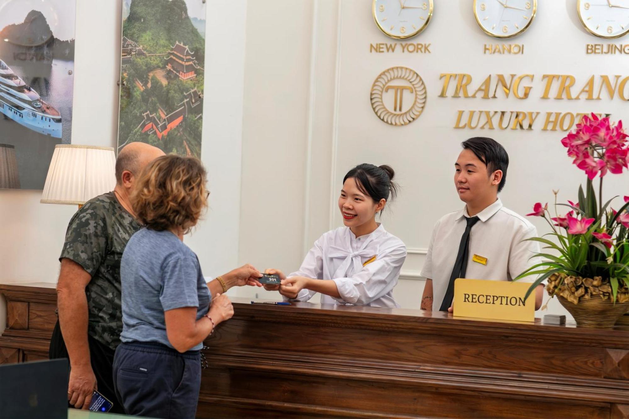 Trangtrang Luxury Hotel Hanoi Exterior foto
